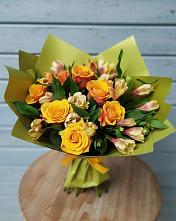 Букет цветов из:  Альстромерии и Розы в Северном Новосибирской области