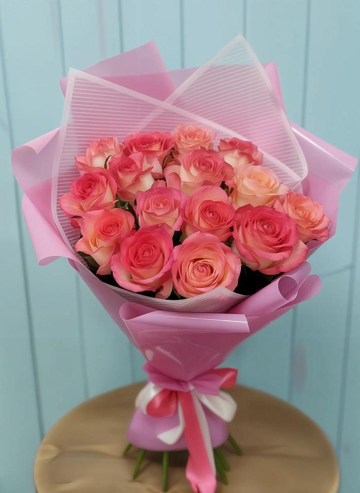 Букет 15 Розовых роз Равель в Северном Новосибирской области