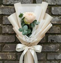 Букет цветов из:  Розы в Северном Новосибирской области
