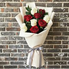 Букет цветов из:  Розы в Северном Новосибирской области