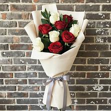 Букет цветов из:  Розы в Северном Новосибирской области