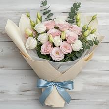 Букет цветов из:  Лизиантусы в Северном Новосибирской области