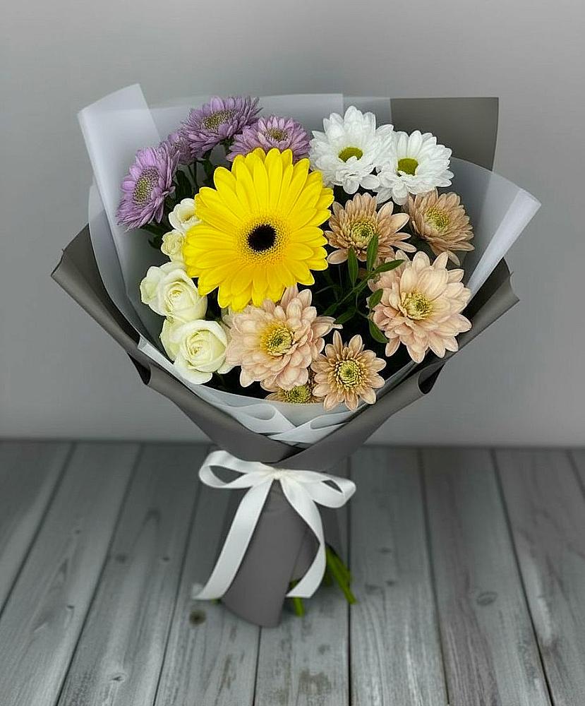 Букет цветов из: Розы, Герберы и Хризантемы в Северном Новосибирской области