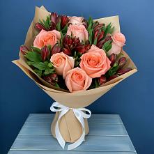 Букет цветов из:  Розы и Альстромерии в Северном Новосибирской области