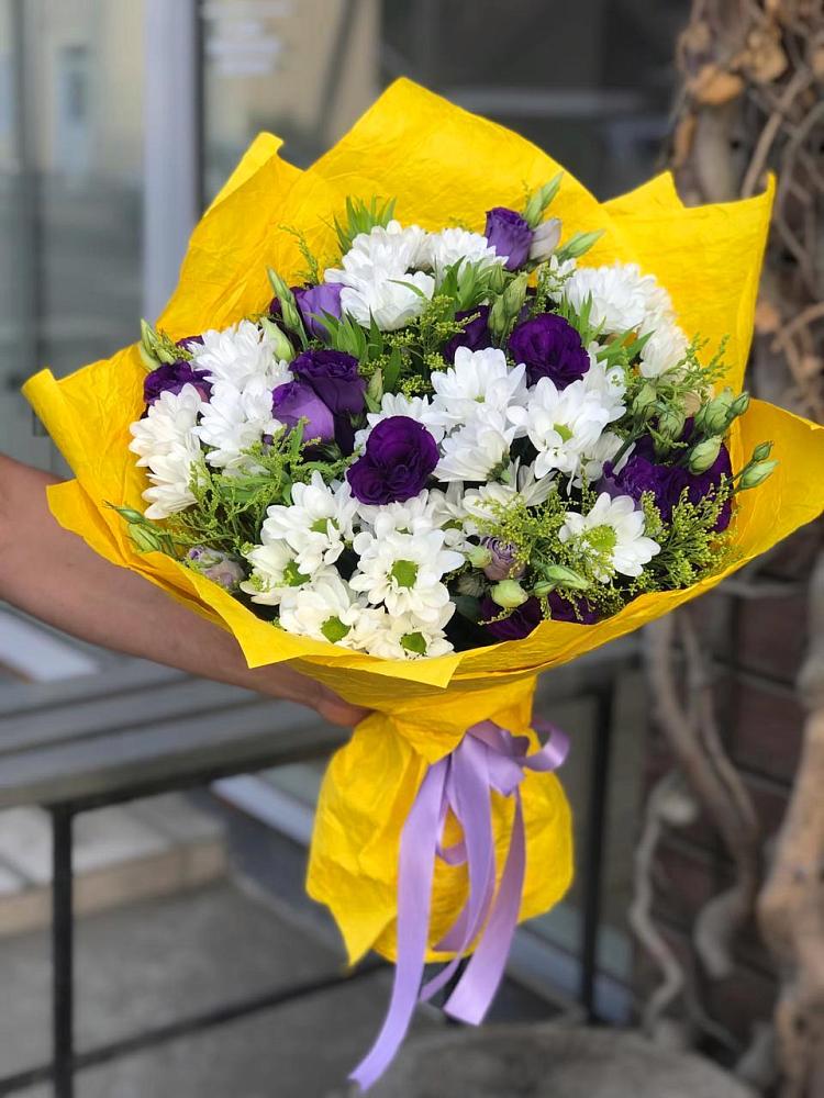 Букет цветов из: Ирисы, Хризантемы и Ромашки в Северном Новосибирской области