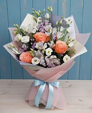 Букет цветов из:  Лизиантусы, Розы, Альстромерии и Гипсофила в Северном Новосибирской области