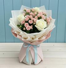 Букет цветов из:  Розы #REPLACE_PRED# Северном Новосибирской области