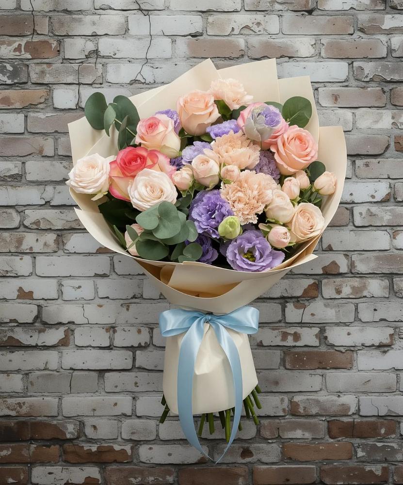 Букет цветов из: Розы, Лизиантусы и Гвоздики в Северном Новосибирской области