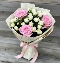 Букет цветов из:  Розы в Северном Новосибирской области