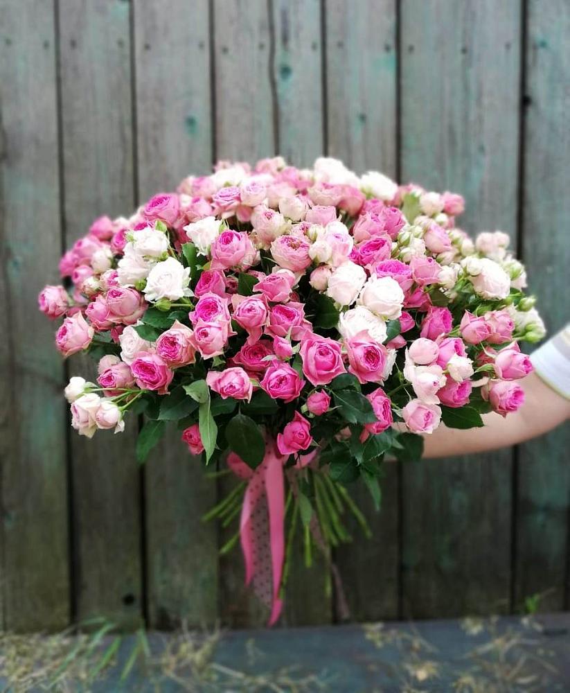 Букет Розовые кустовые розы Натали и Лав Лидия в Северном Новосибирской области