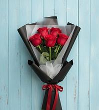 Букет цветов из:  Розы в Северном Новосибирской области