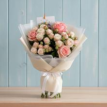 Букет цветов из:  Розы в Северном Новосибирской области