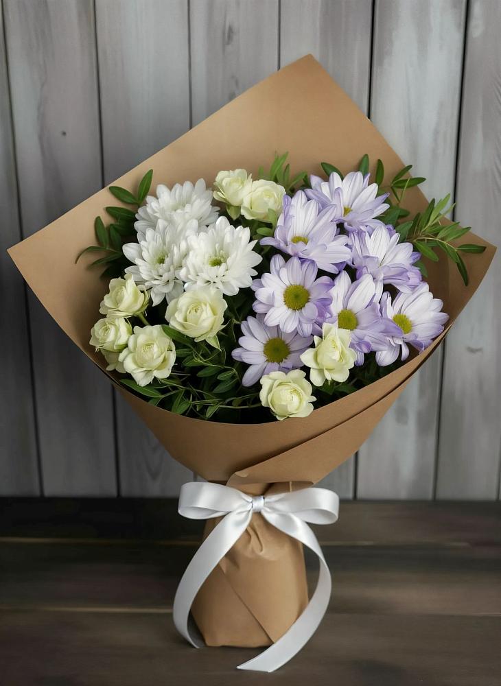 Букет цветов из: Хризантемы и Розы в Северном Новосибирской области