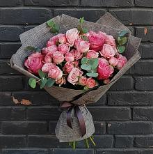 Букет цветов из:  Розы в Северном Новосибирской области