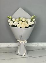 Букет цветов из:  Розы и Лизиантусы в Северном Новосибирской области